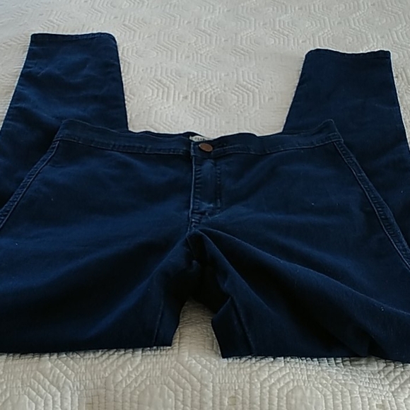 Forever 21 Denim - Forever 21, Light weight Skinny Jeans, Dark 28